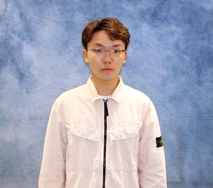 Hongyi Zou